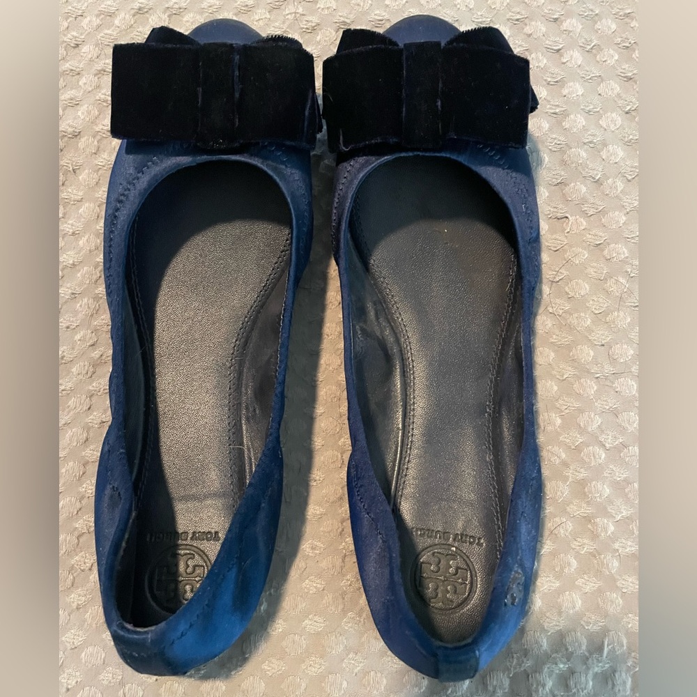 Tory Burch Blue and Black Flats with Fringe